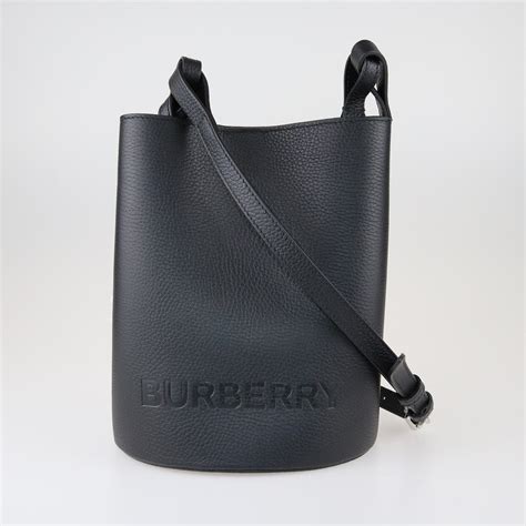 burberry lorne bucket bag